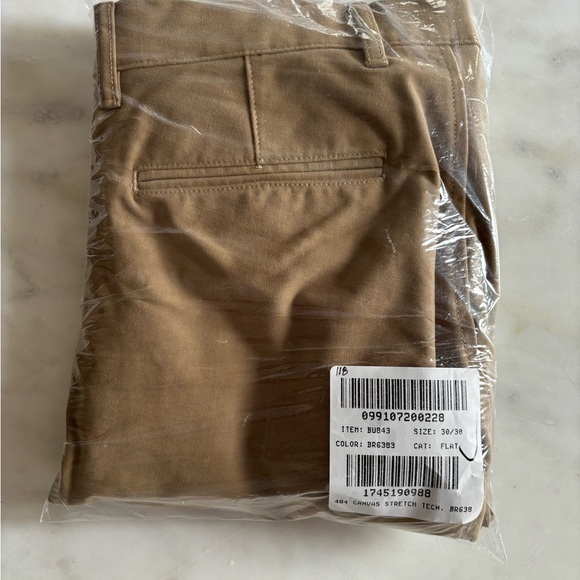 J.CREW: BEST SELLER
484 Slim-fit midweight tech pant 30/30 - Picture 11 of 11